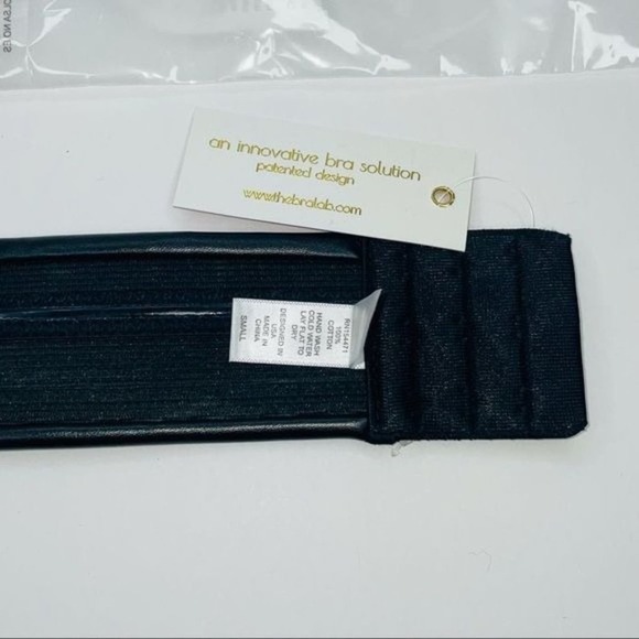 THE BRA LAB "Prague Vegan Leather" Multiway, Interchangeable Back Strap - Picture 7 of 9